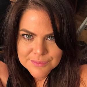 Meet your Posher, Carrie